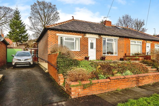 2 bedroom semi-detached bungalow for sale