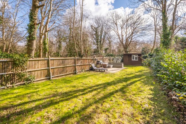 2 bedroom maisonette for sale