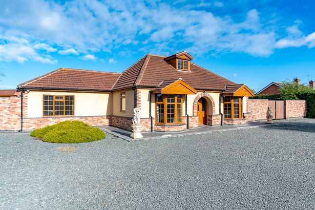 Main Road, Wrangle PE22 3 bed detached house for sale