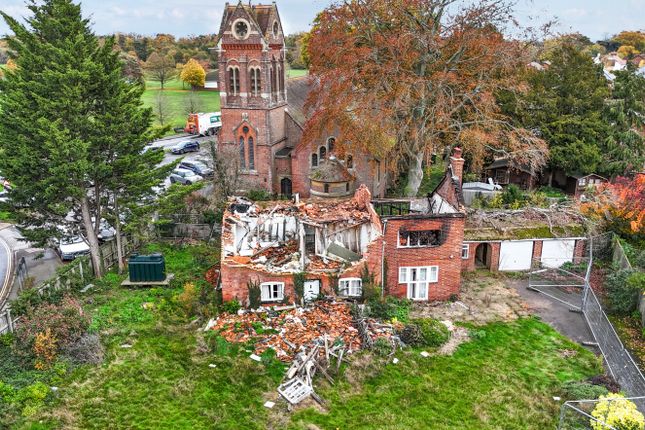 West End Road, Reading RG7 4 bed detached house for sale