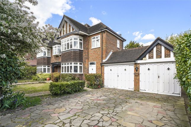 5 bedroom detached house for sale