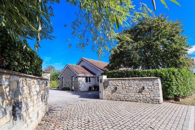 Lower Strode Road, Clevedon 4 bed detached bungalow for sale