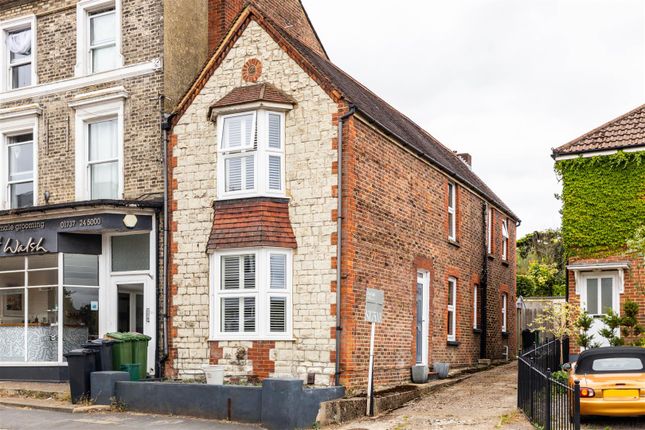 Lesbourne Road, Reigate 3 bed end of terrace house for sale