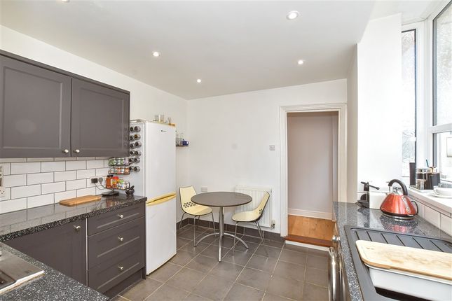 1 bedroom ground floor flat for sale