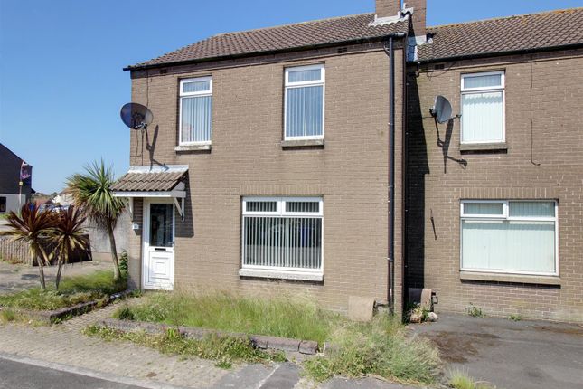3 bed end terrace house