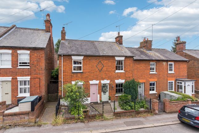 Trevor Road, Hitchin, SG4 2 bed terraced house for sale