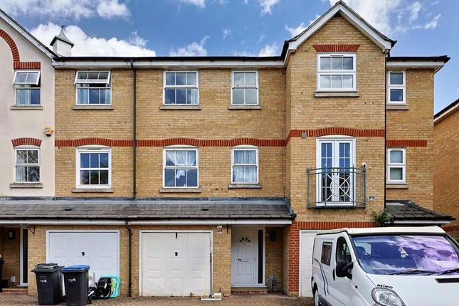 Harston Drive, Enfield 5 bed townhouse for sale
