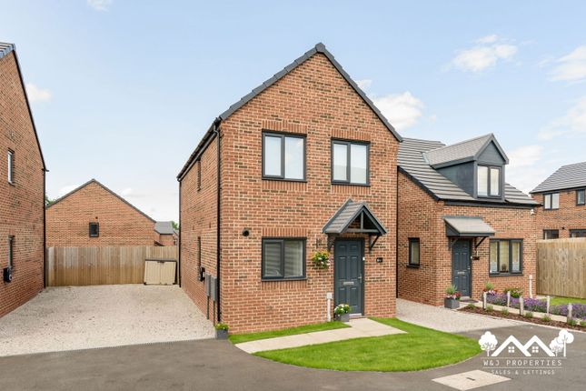 3 bed semi-detached house