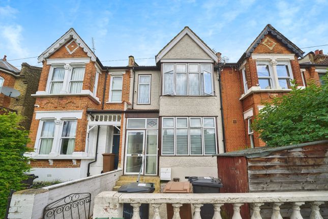 5 bed terraced house