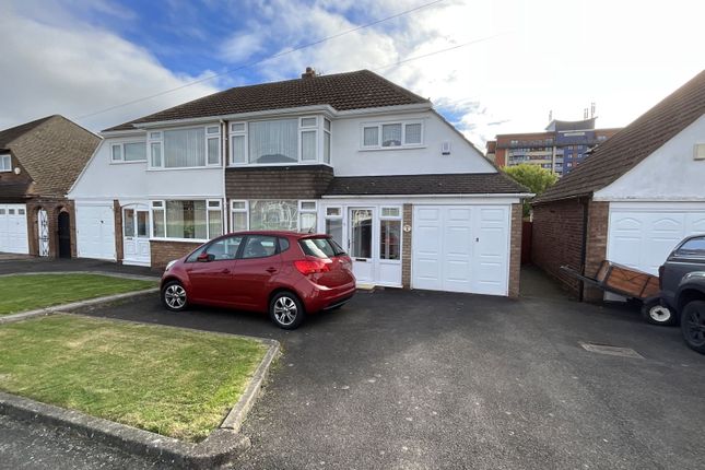 Fairbourne Avenue, Rowley Regis B65 3 bed semi