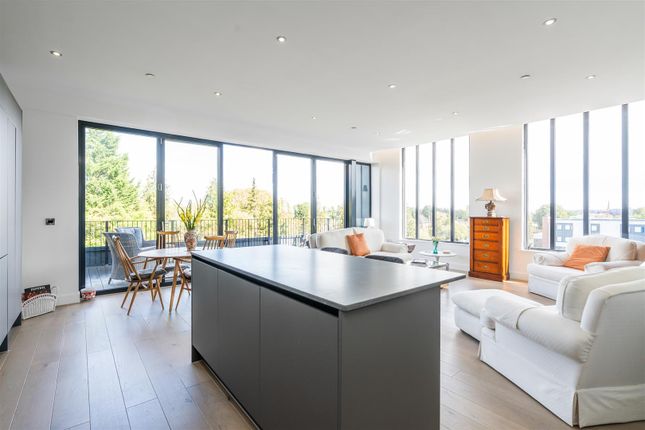 548 Streetsbrook Road, Solihull 3 bed apartment for sale