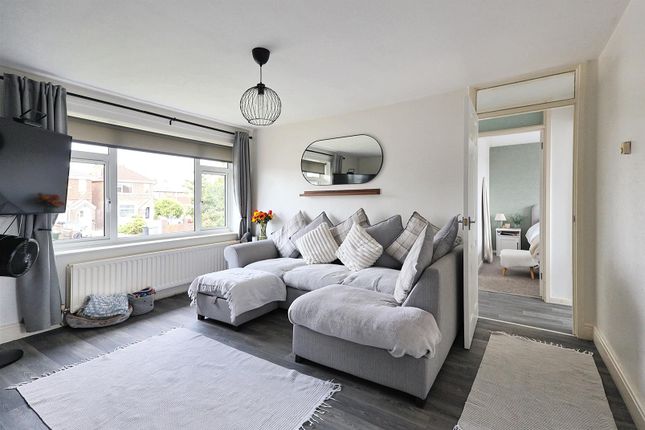 Westdale Court, Carlton, Nottingham 2 bed maisonette for sale