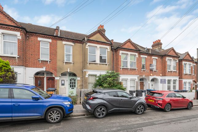 Hythe Road, Thornton Heath, CR7 3 bed maisonette for sale