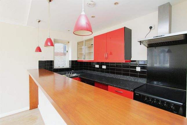 Wickham Close, Newington, Sittingbourne 1 bed maisonette for sale