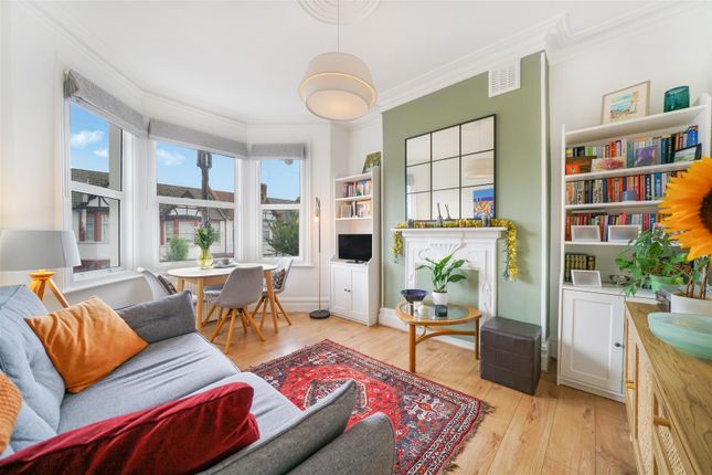Maybury Gardens, Willesden Green 2 bed maisonette for sale