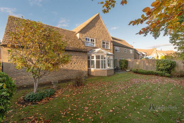 Wood Road, Kings Cliffe, Peterborough 4 bed house for sale