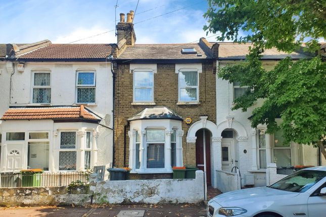Compton Avenue, London E6 1 bed apartment for sale