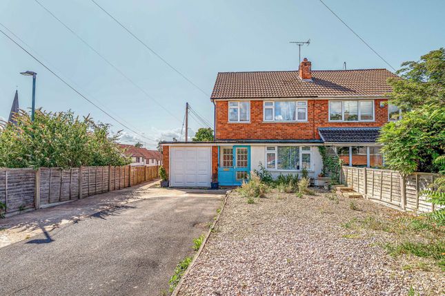 3 bedroom semi-detached house for sale