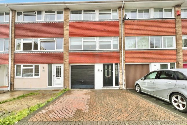 Lila Place, Kent BR8 3 bed terraced house for sale