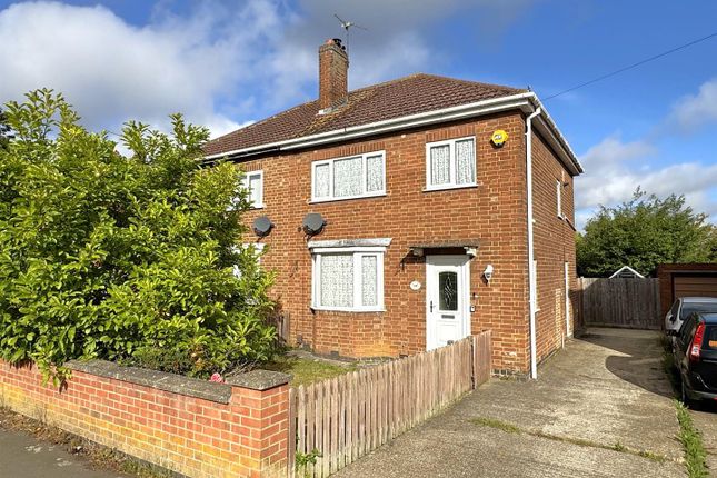 Studfall Avenue, Corby NN17 3 bed semi