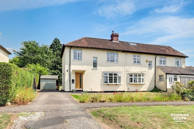 The Butts, Lichfield WS14 3 bed detached house for sale
