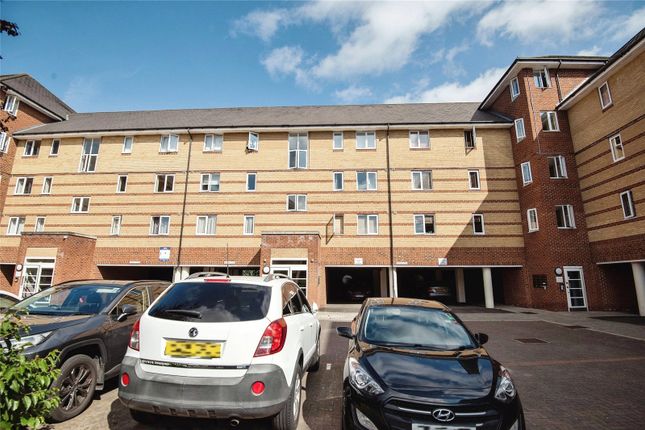 2 bed flat