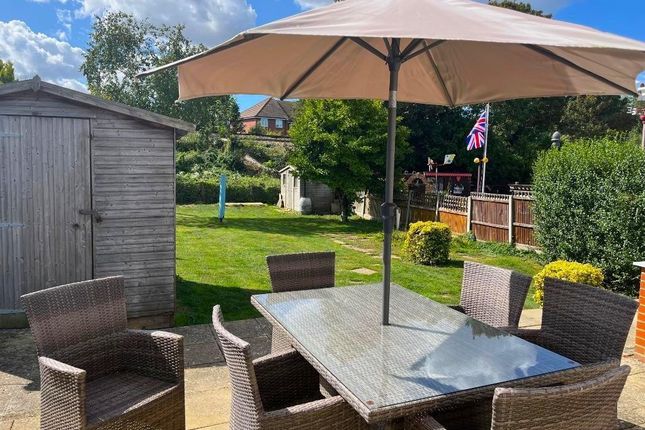 Mayfield Road, Herne Bay, CT6 6EL 2 bed detached bungalow for sale