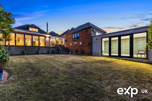 Southwell Road West, Mansfield NG18 4 bed detached bungalow for sale