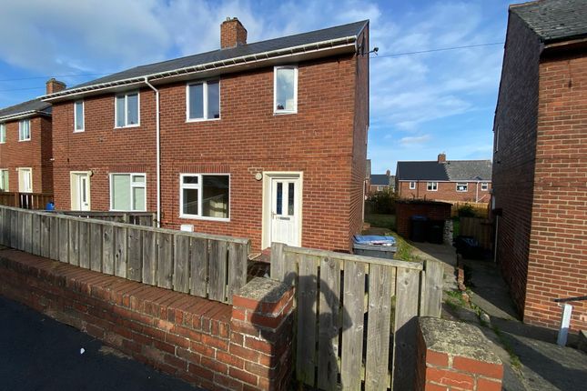 Metcalfe Road, Delves, Consett... 2 bed semi