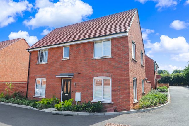 Brancaster View, Stevenage... 3 bed detached house for sale