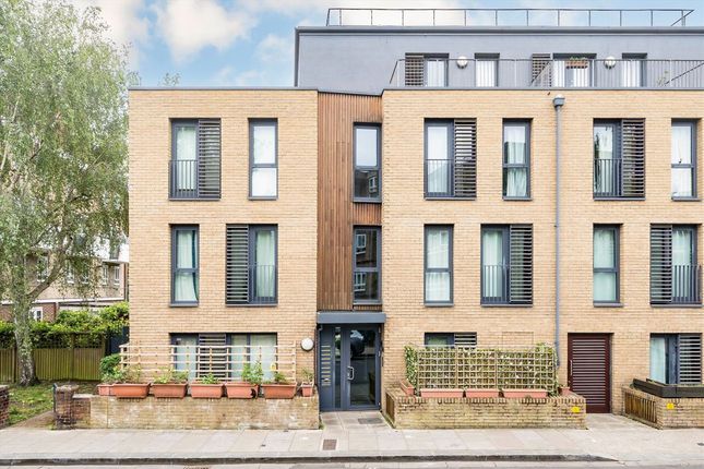 Star Road, London W14 1 bed flat for sale