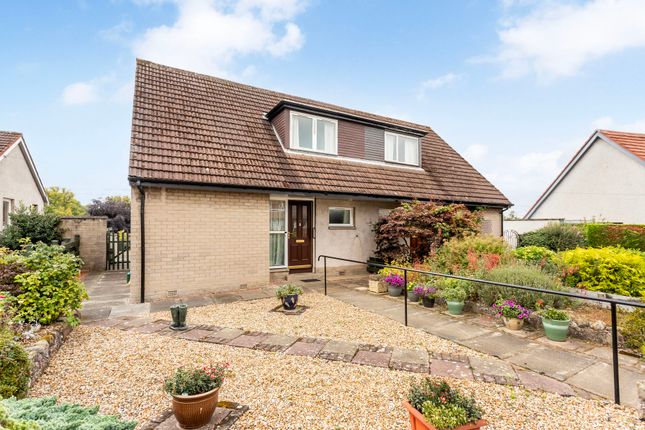17 Park Crescent, Gifford, EH41 4QR 2 bed semi