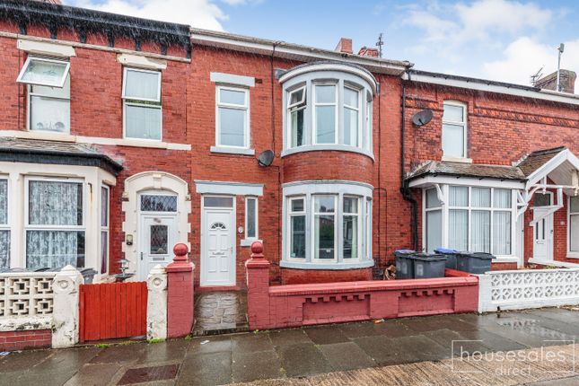 5 bedroom terraced house for sale