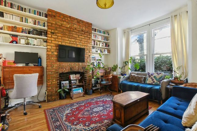 Harberton Road  Whitehall Park N19 3JP 1 bed flat for sale