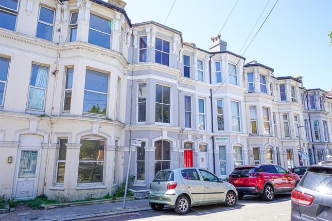 St. Andrews Square, Hastings 4 bed terraced house for sale