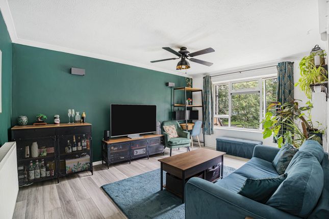 Leatherhead 1 bed flat for sale
