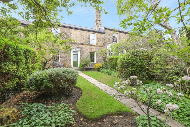 Deakins Walk, Sheffield S10 3 bed terraced house for sale