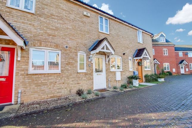 Bevington Way, St. Neots PE19 2 bed terraced house for sale