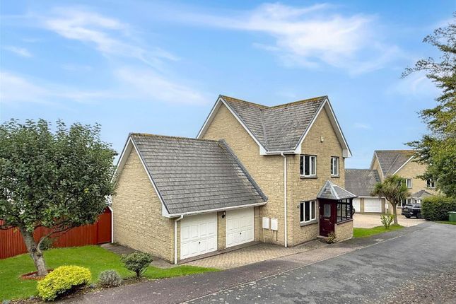 Spring Close, Northam Bideford EX39 4 bed detached house for sale