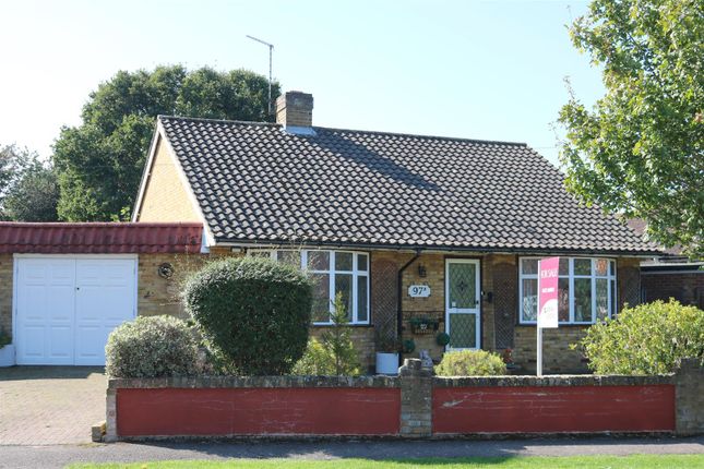 NUTCROFT GROVE, FETCHAM, KT22 2 bed detached bungalow for sale