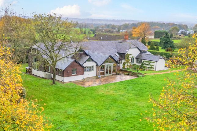 Hawk Street, Bromham, Chippenham 4 bed detached house for sale