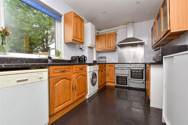 3 bed semi-detached house