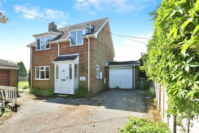 3 bed detached house