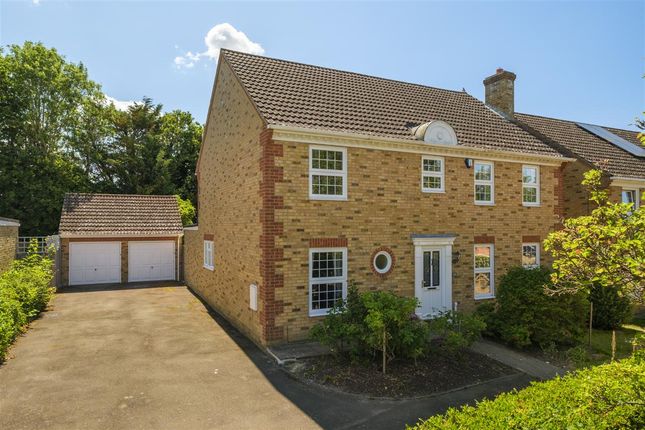 The Hedgerow, Grove Green 4 bed detached house for sale