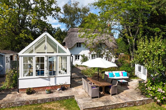 Joys Lane, Norley Wood, Lymington, SO41 2 bed detached house for sale