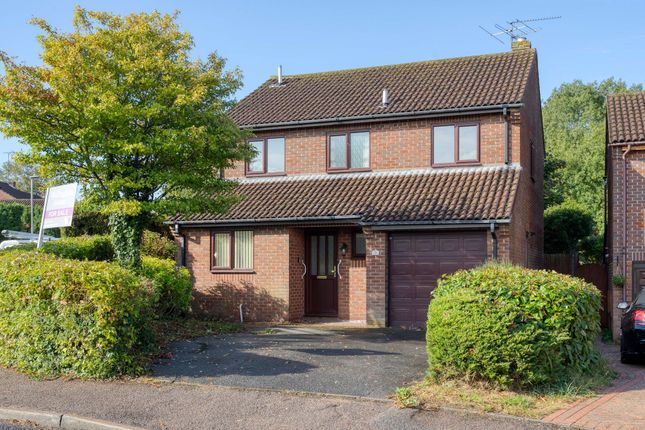 Blackmore, Letchworth Garden City SG6 4 bed detached house for sale