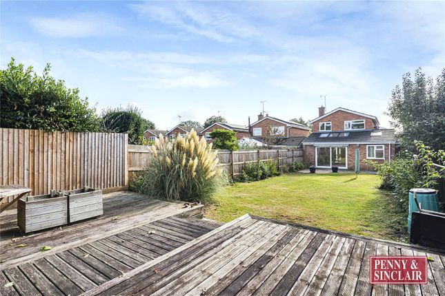 Elizabeth Road, RG9 1RA 3 bed link detached house for sale