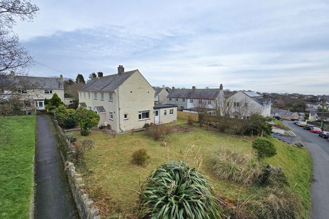 8 Drakes Park, Yelverton PL20 3 bed end of terrace house for sale