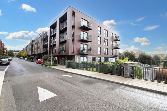 Howard Road, Stanmore, HA7 1 bed flat for sale