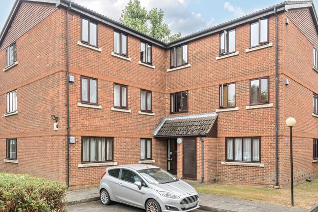 Birchwood Close, Morden SM4 1 bed apartment for sale